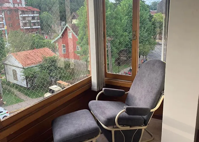 Apartamento No Centro De Gramado